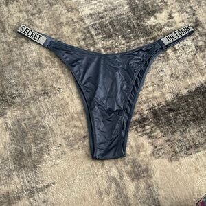 Xl Shine Strap Brazilian Panty